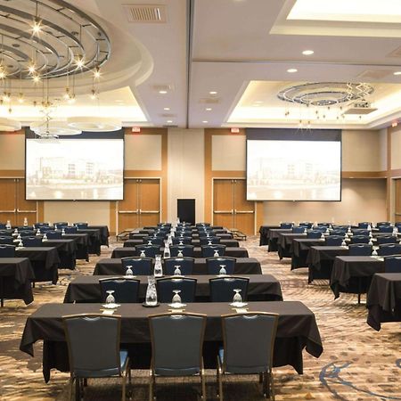 Hilton Garden Inn Sioux Falls Downtown Екстериор снимка