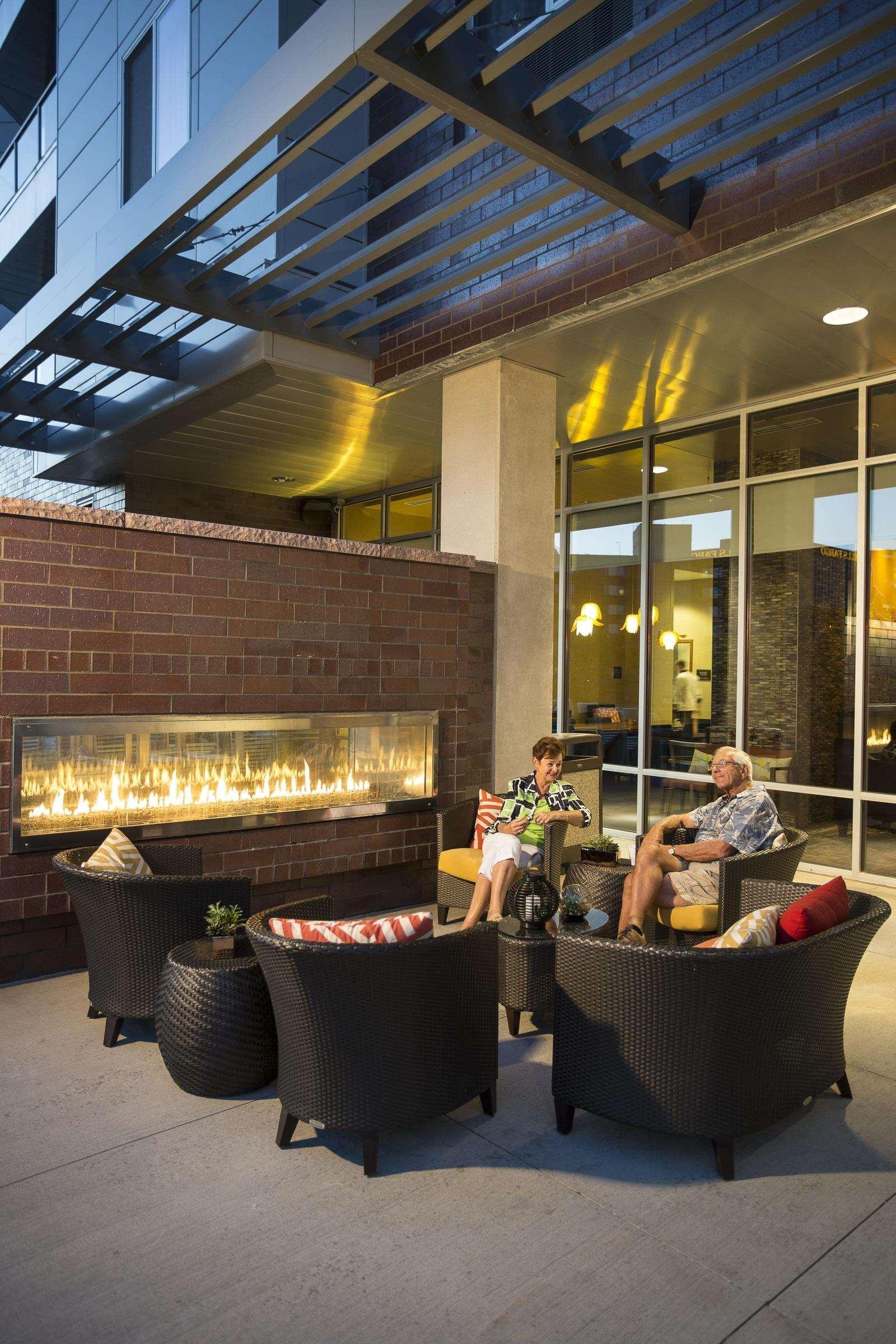 Hilton Garden Inn Sioux Falls Downtown Екстериор снимка