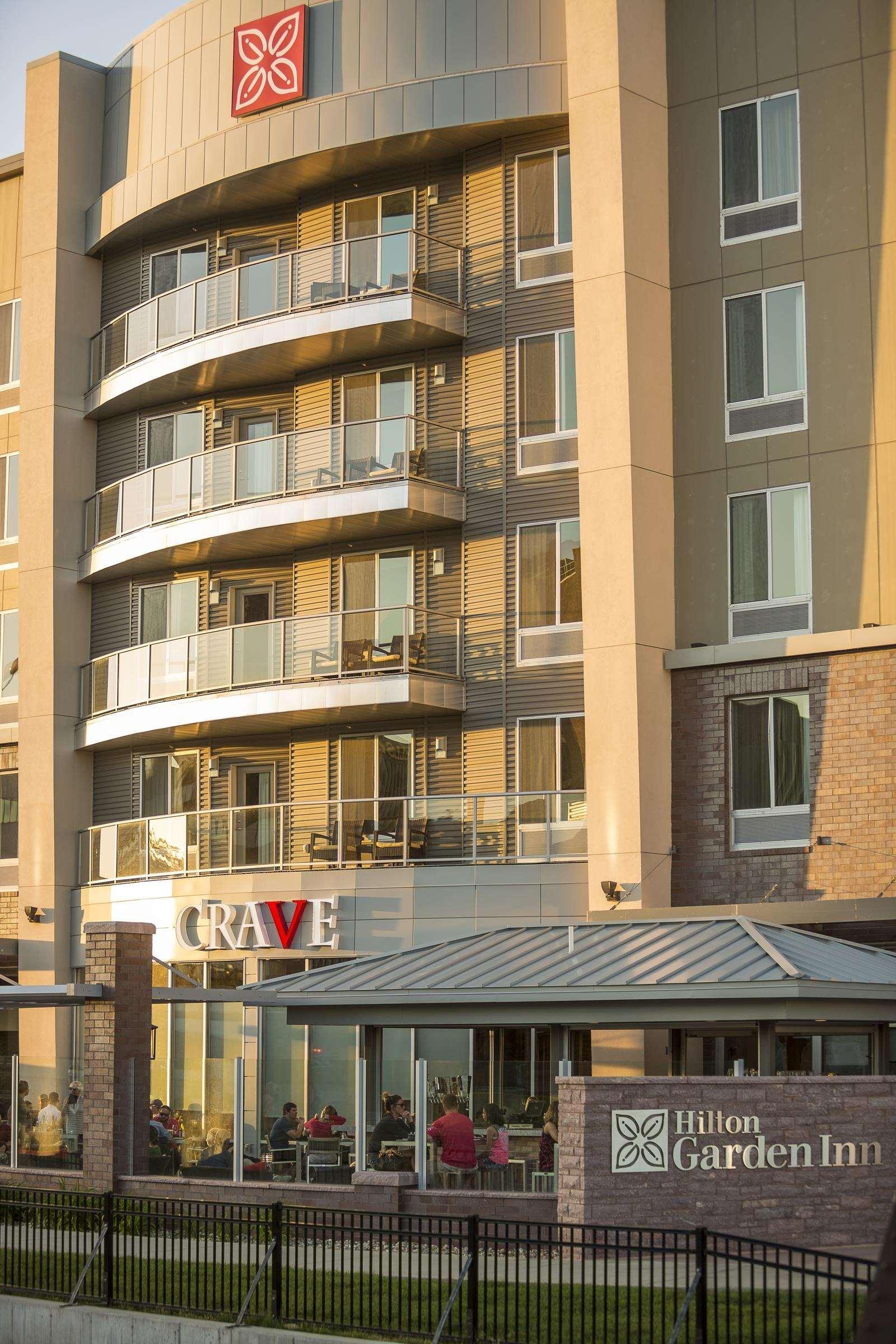 Hilton Garden Inn Sioux Falls Downtown Екстериор снимка
