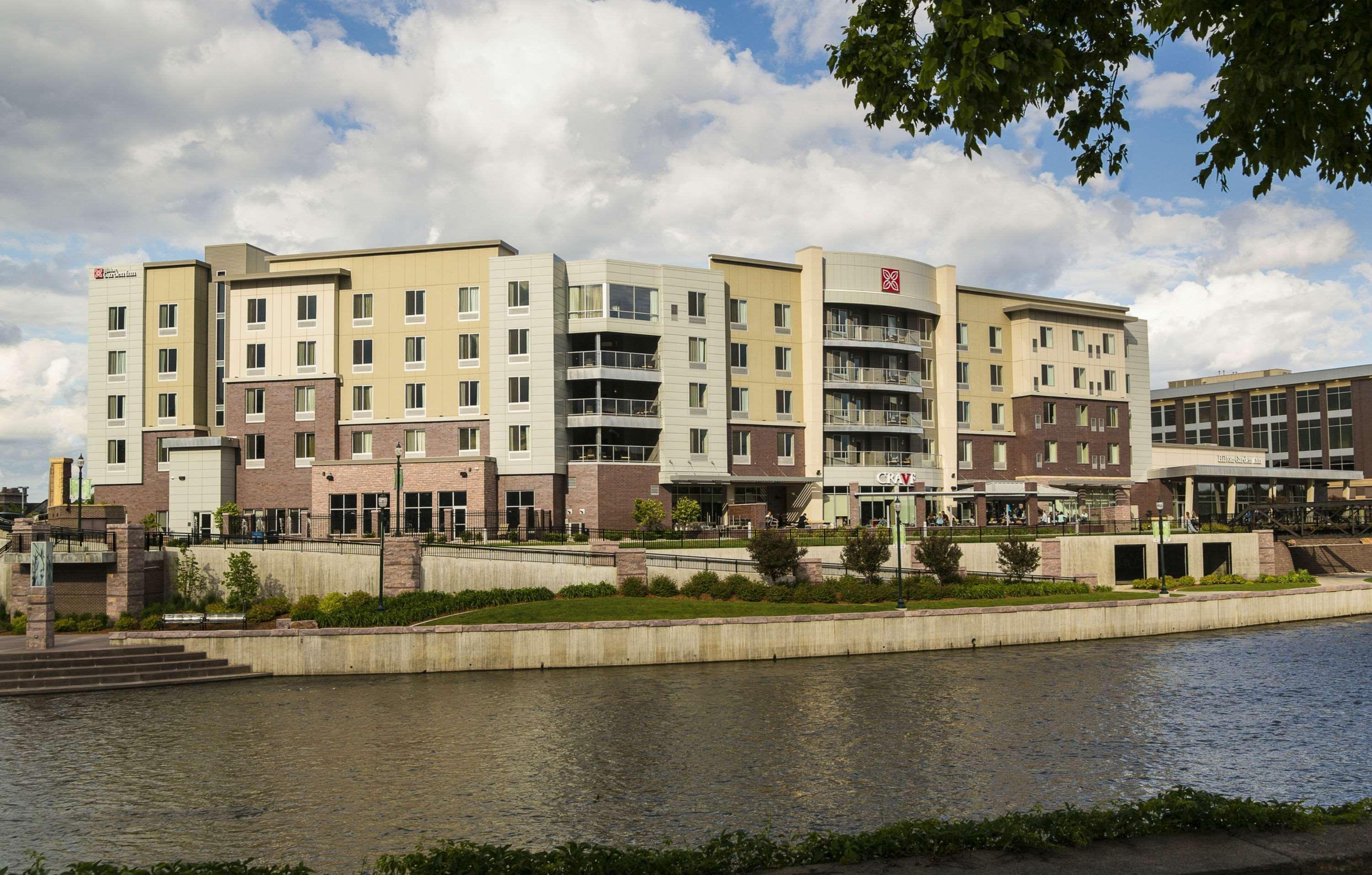 Hilton Garden Inn Sioux Falls Downtown Екстериор снимка