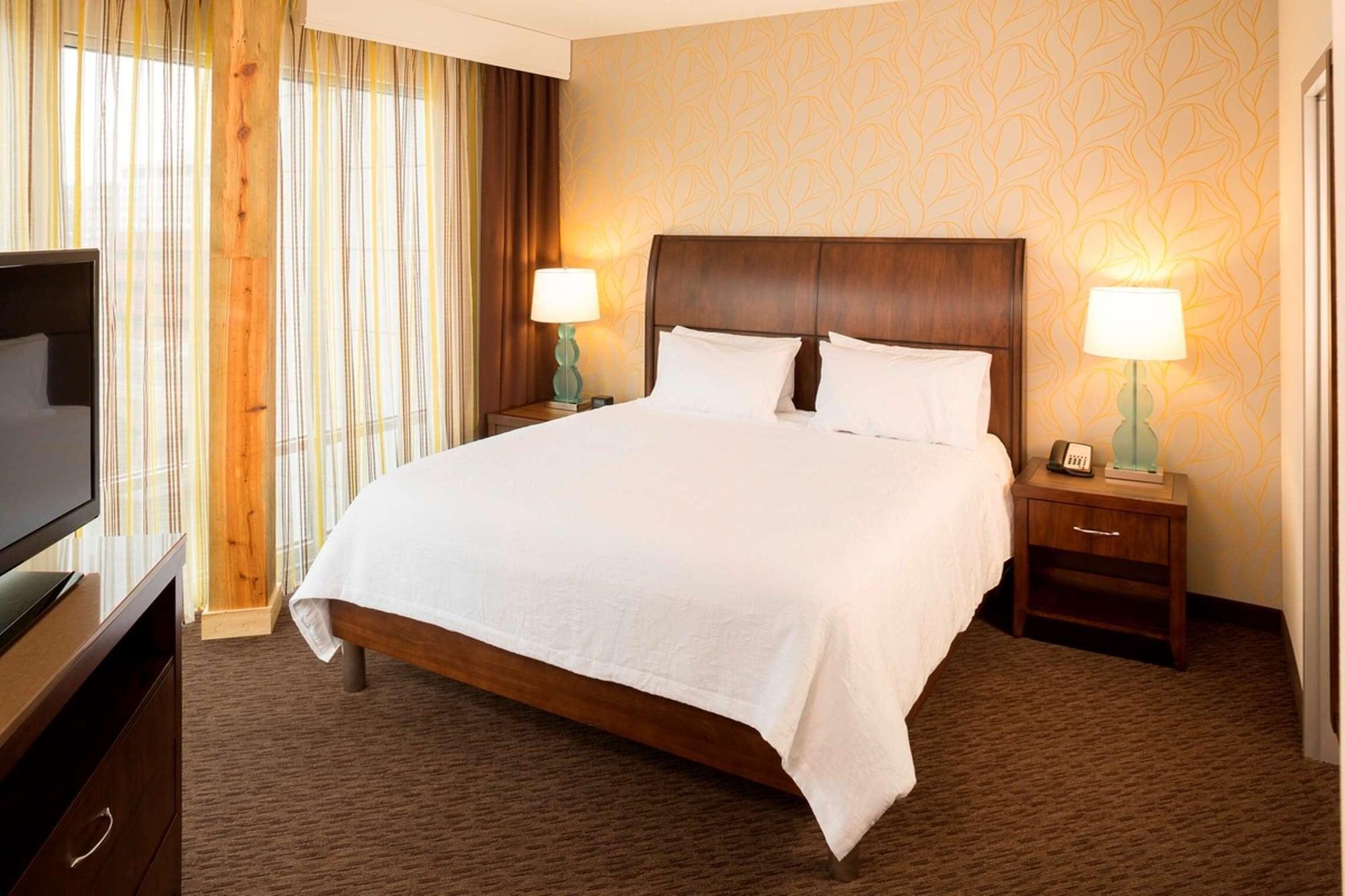 Hilton Garden Inn Sioux Falls Downtown Екстериор снимка