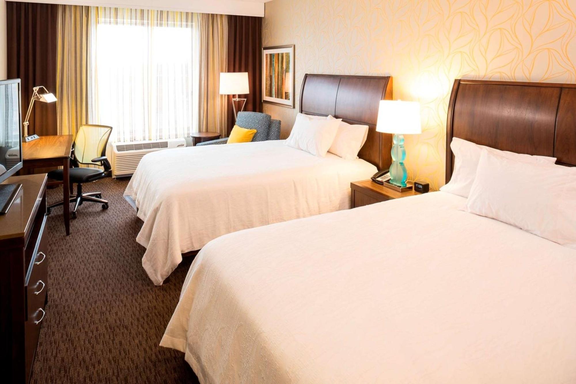 Hilton Garden Inn Sioux Falls Downtown Екстериор снимка